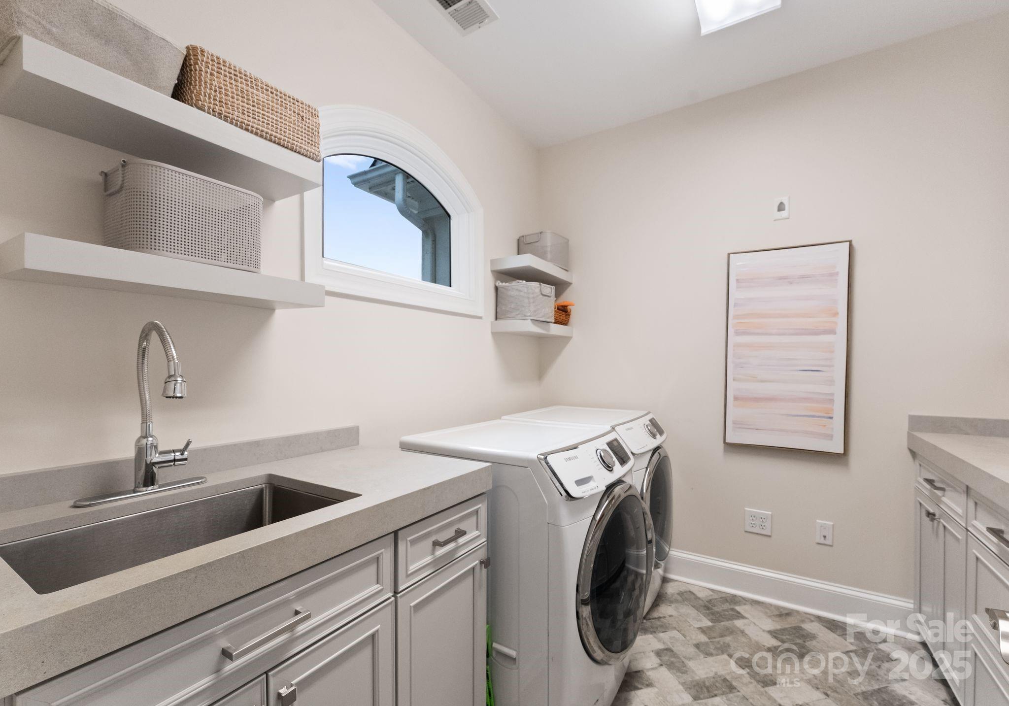 Stonemarker Pointe - Residential