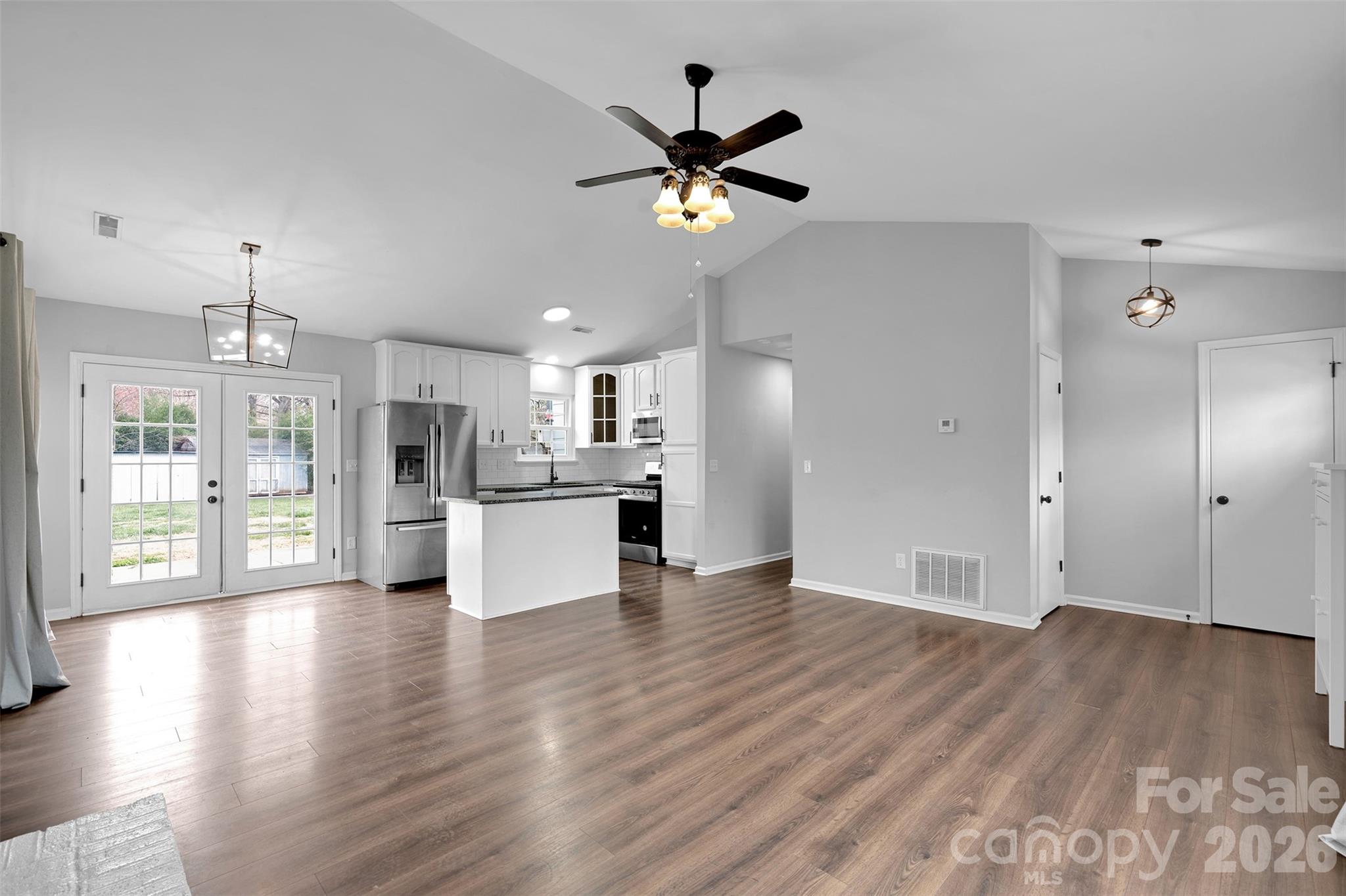 Hickory Ridge - Residential