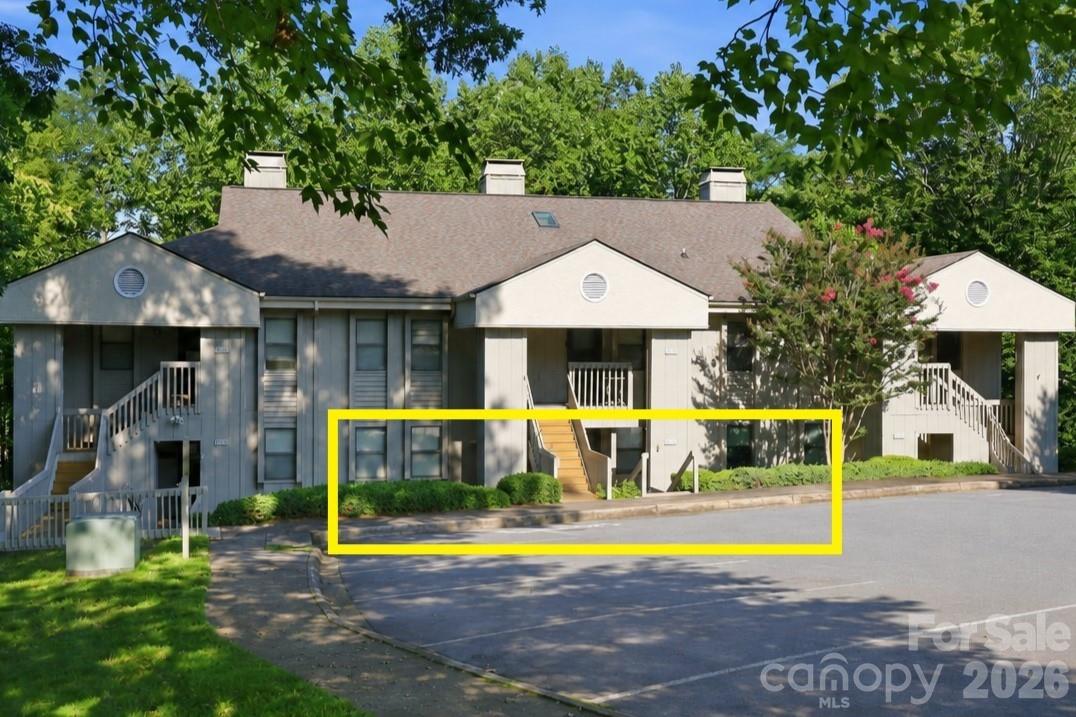 1503 Abbey Circle