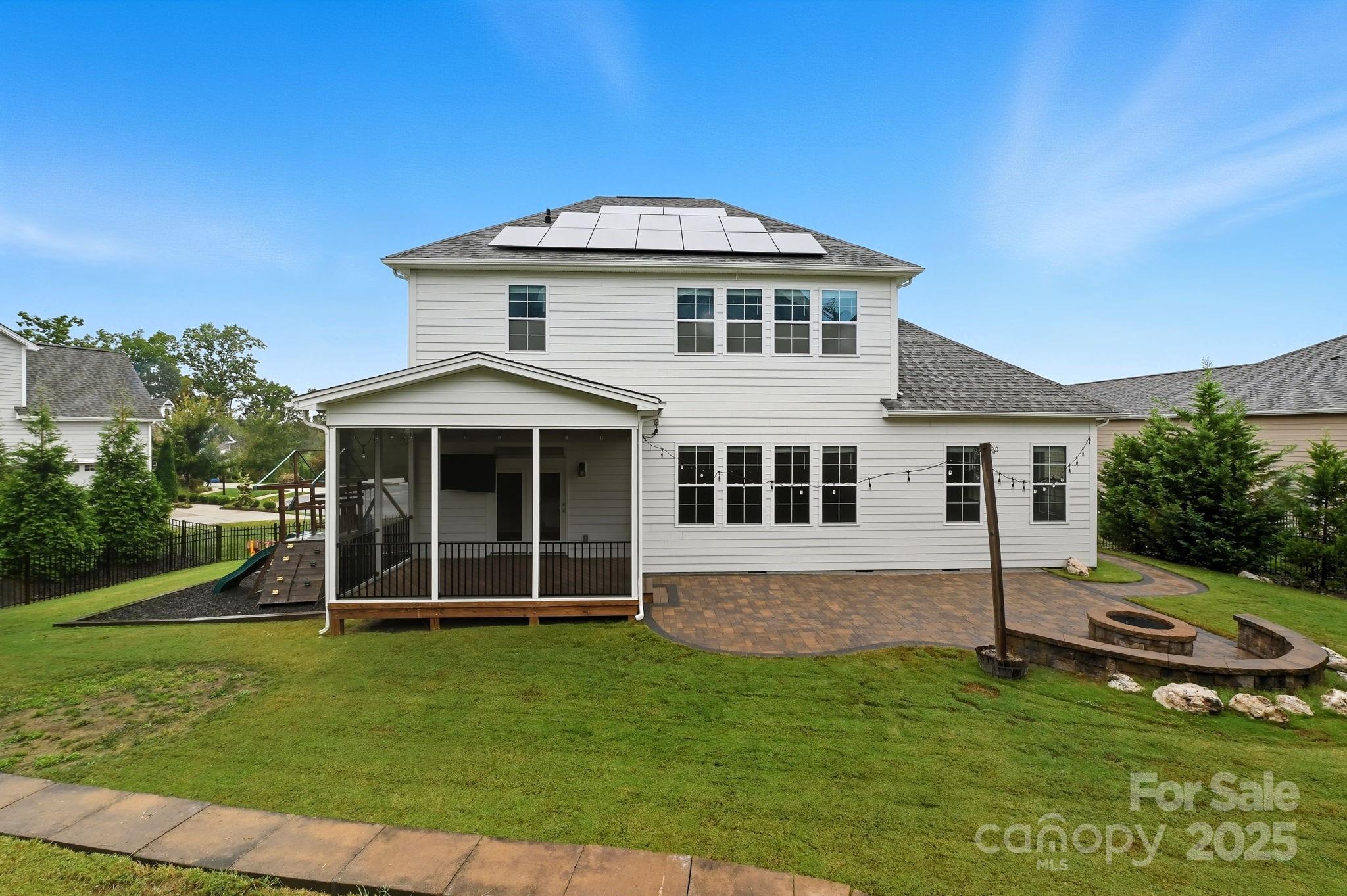 The Manors at Lake Ridge - Residential