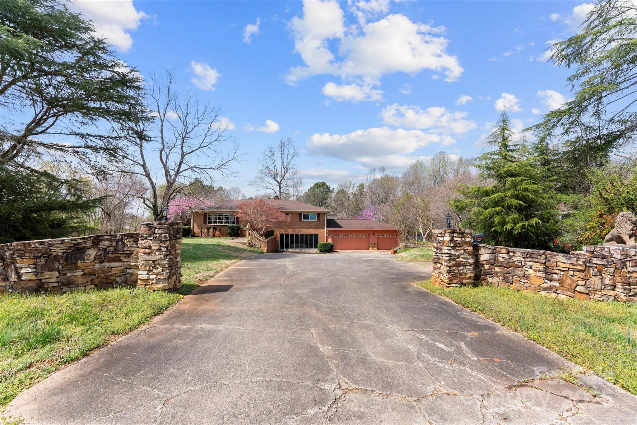 1042 Old Boiling Springs Road