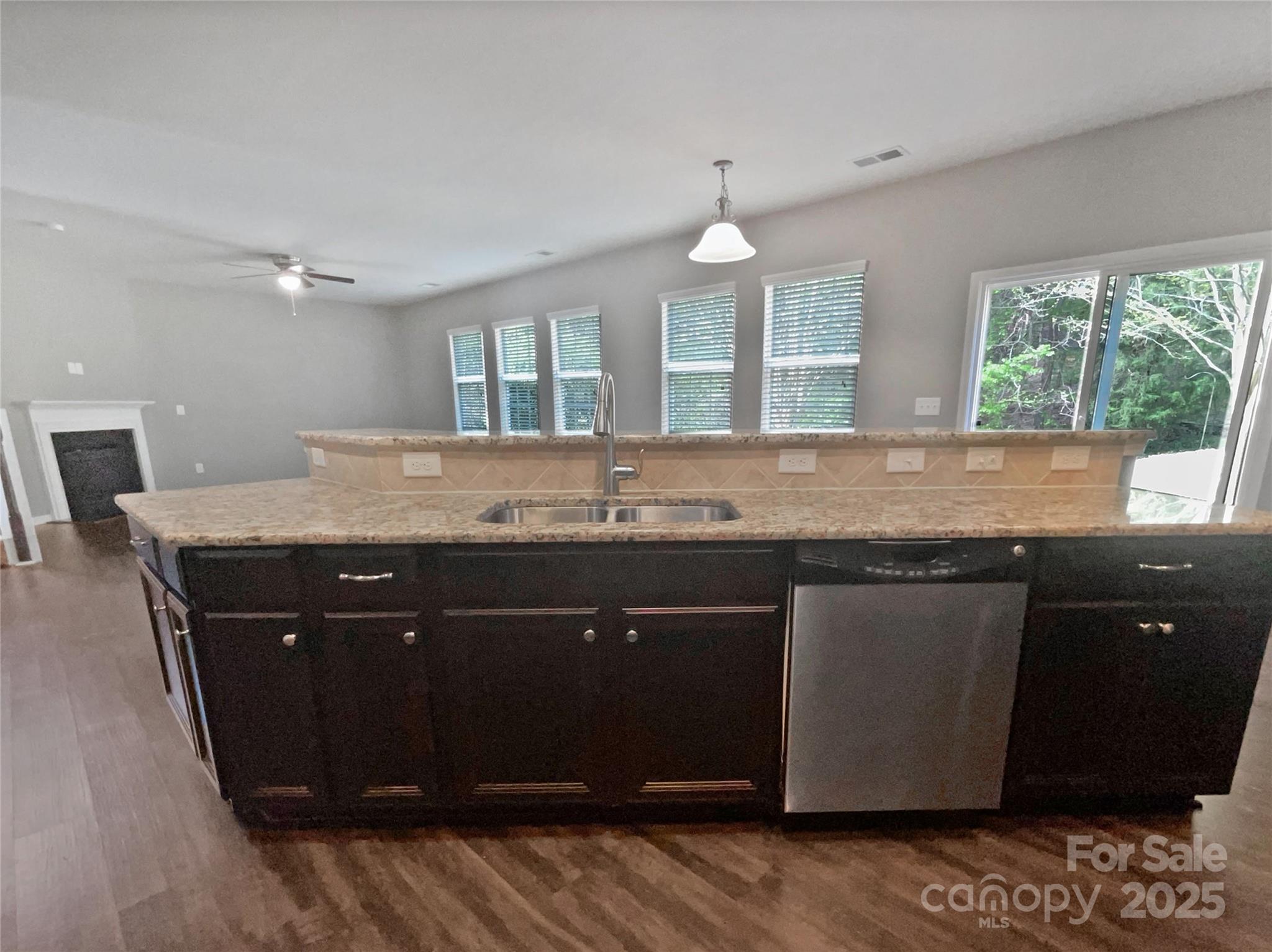 Almond Glen - Residential