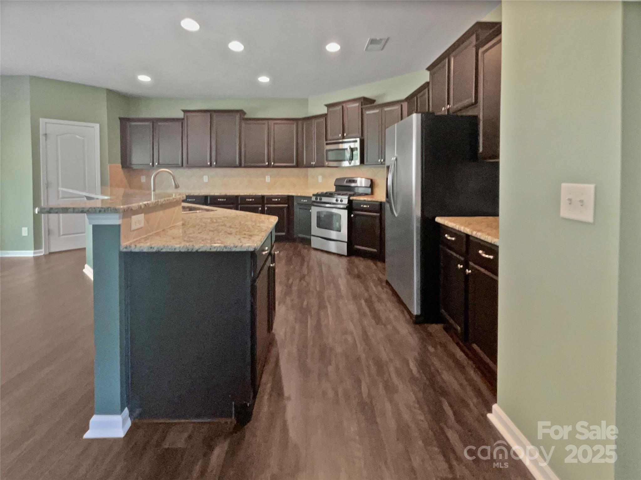 Almond Glen - Residential