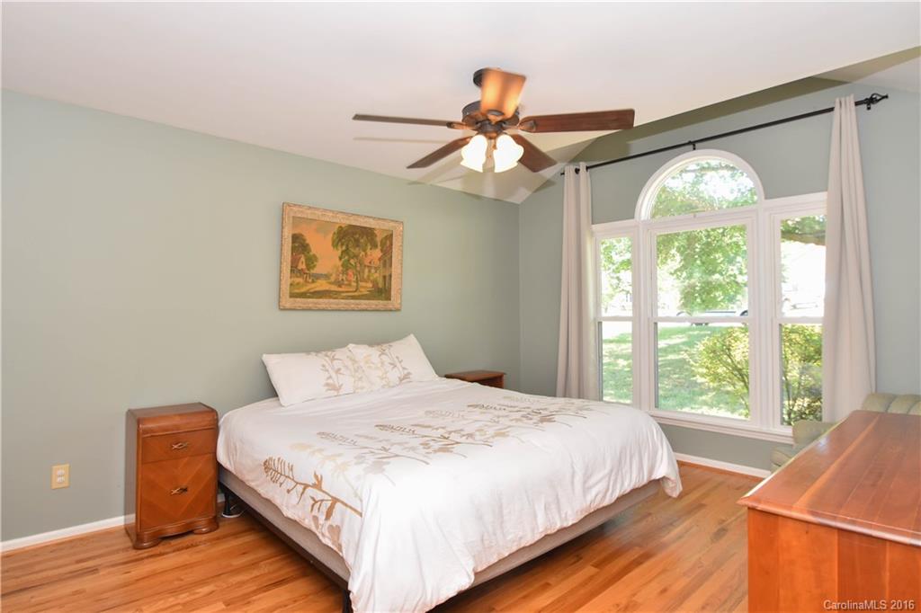 Point Crossing - Residential