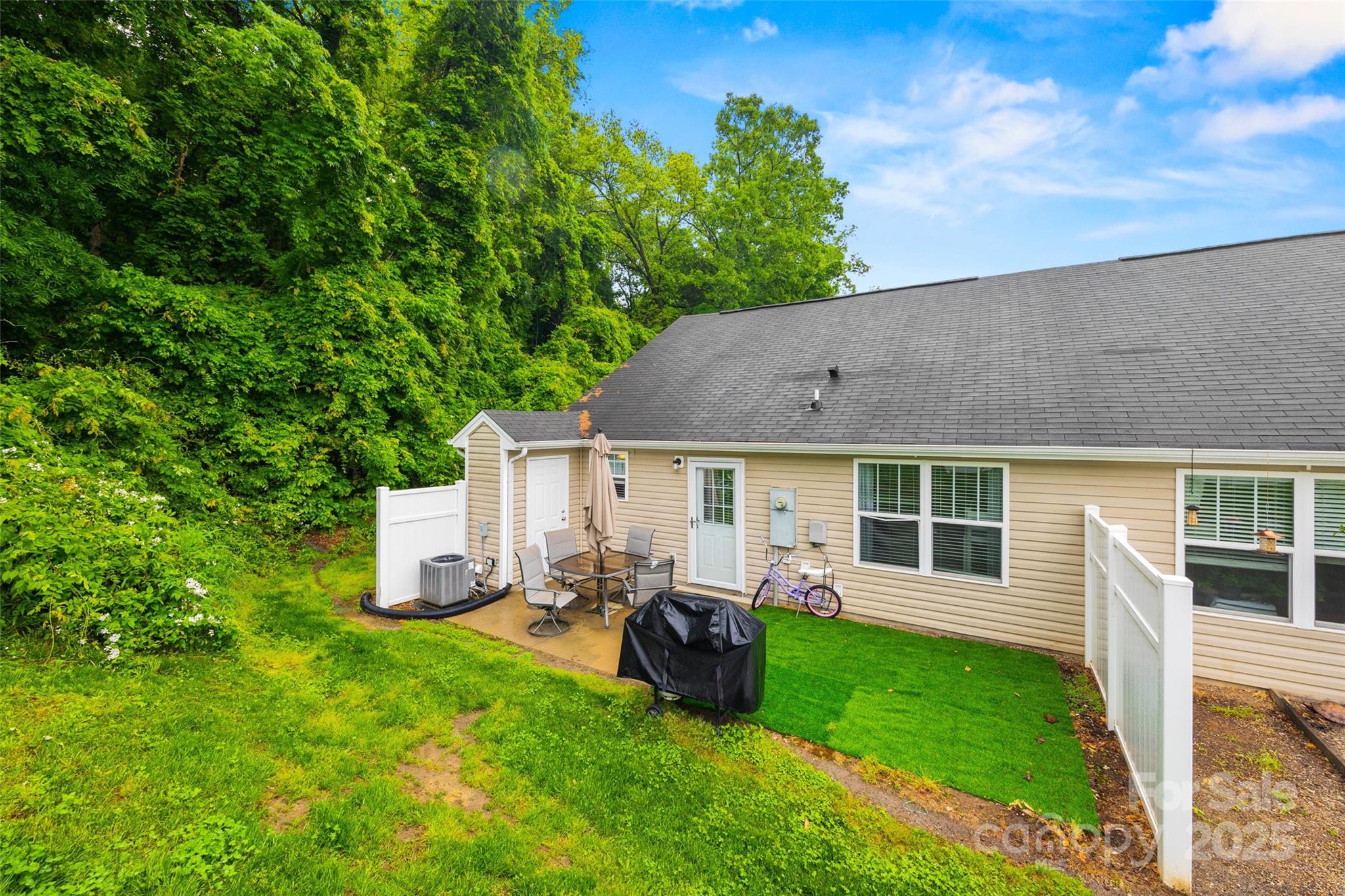 Mountain Island Village - Residential