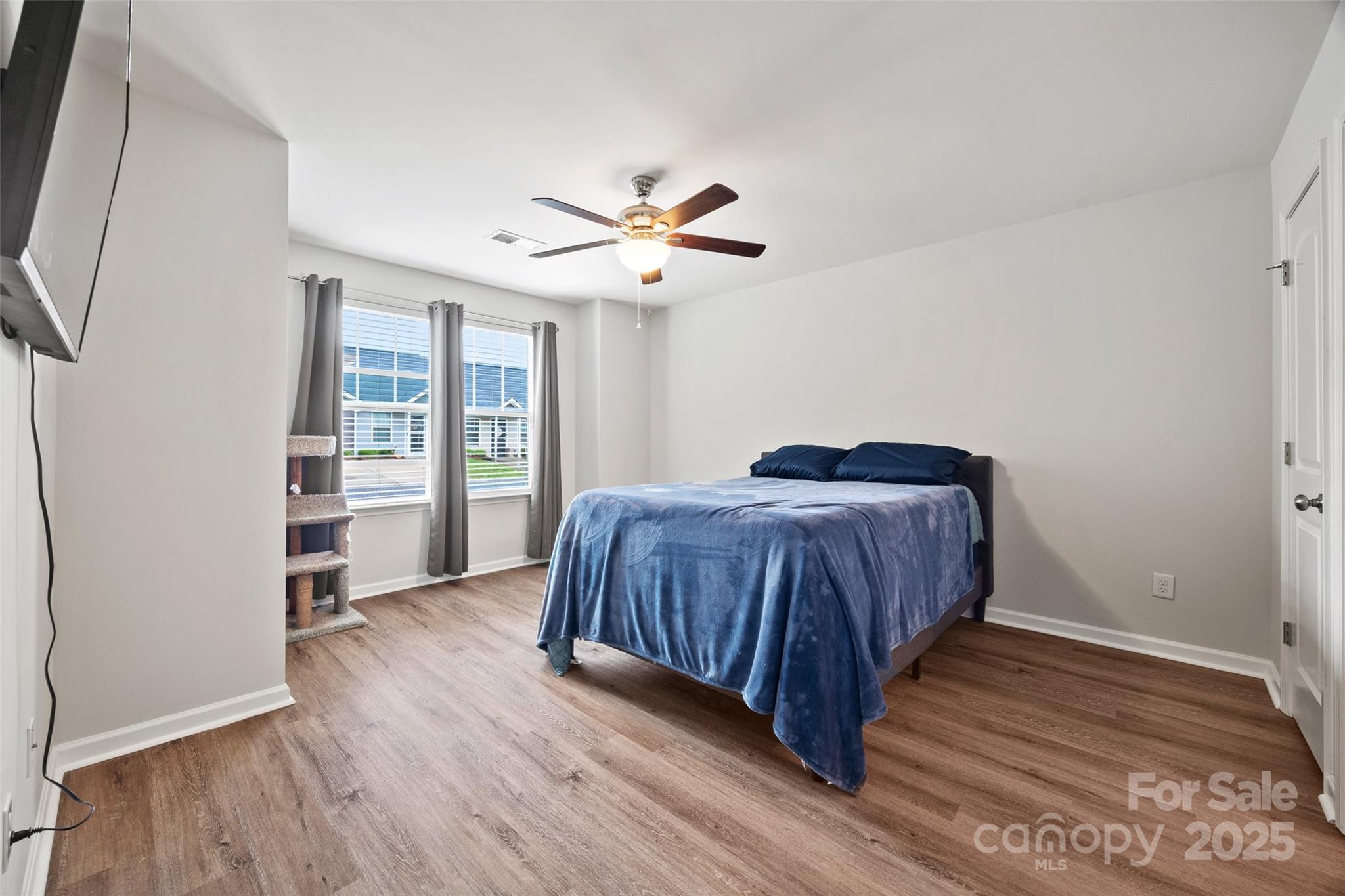 Mountain Island Village - Residential