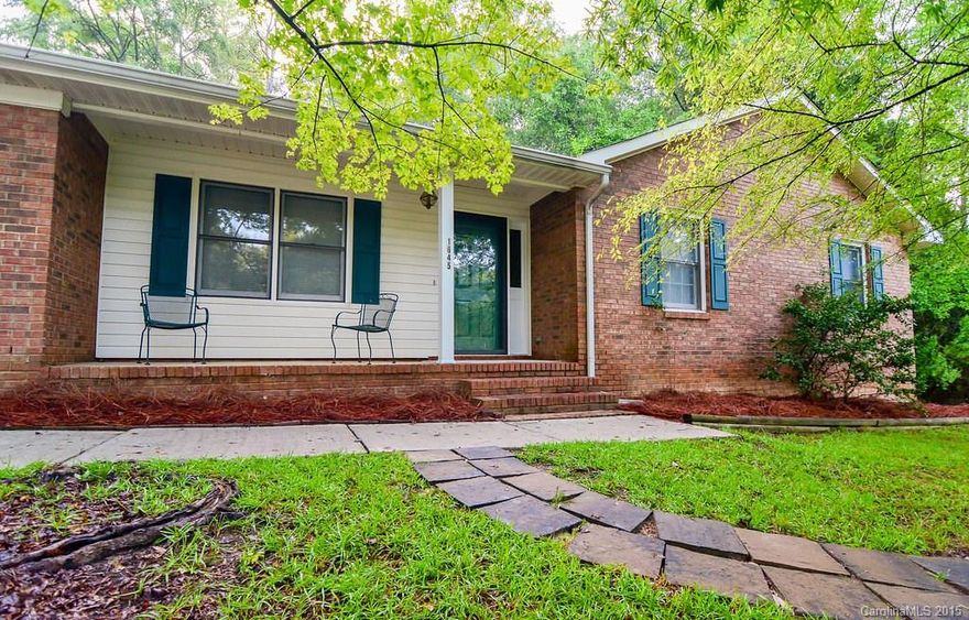 Adorable, well kept home in a desirable location and quiet cul-de-sac! This 3 bedroom, 2 bath brick home features brand new carpet and paint and is move in ready! Must see! This one will not last long!