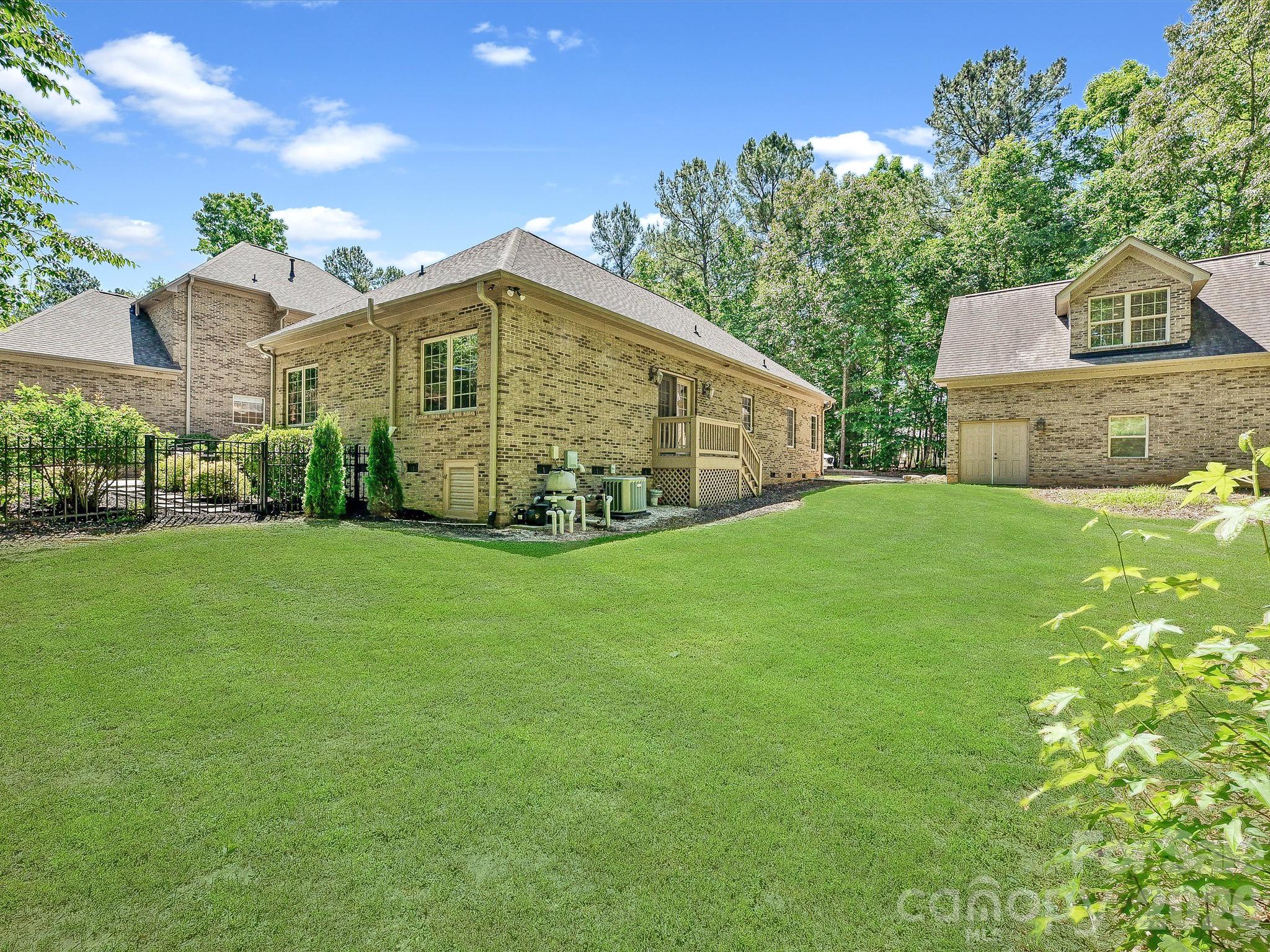 Trinity Ridge - Residential