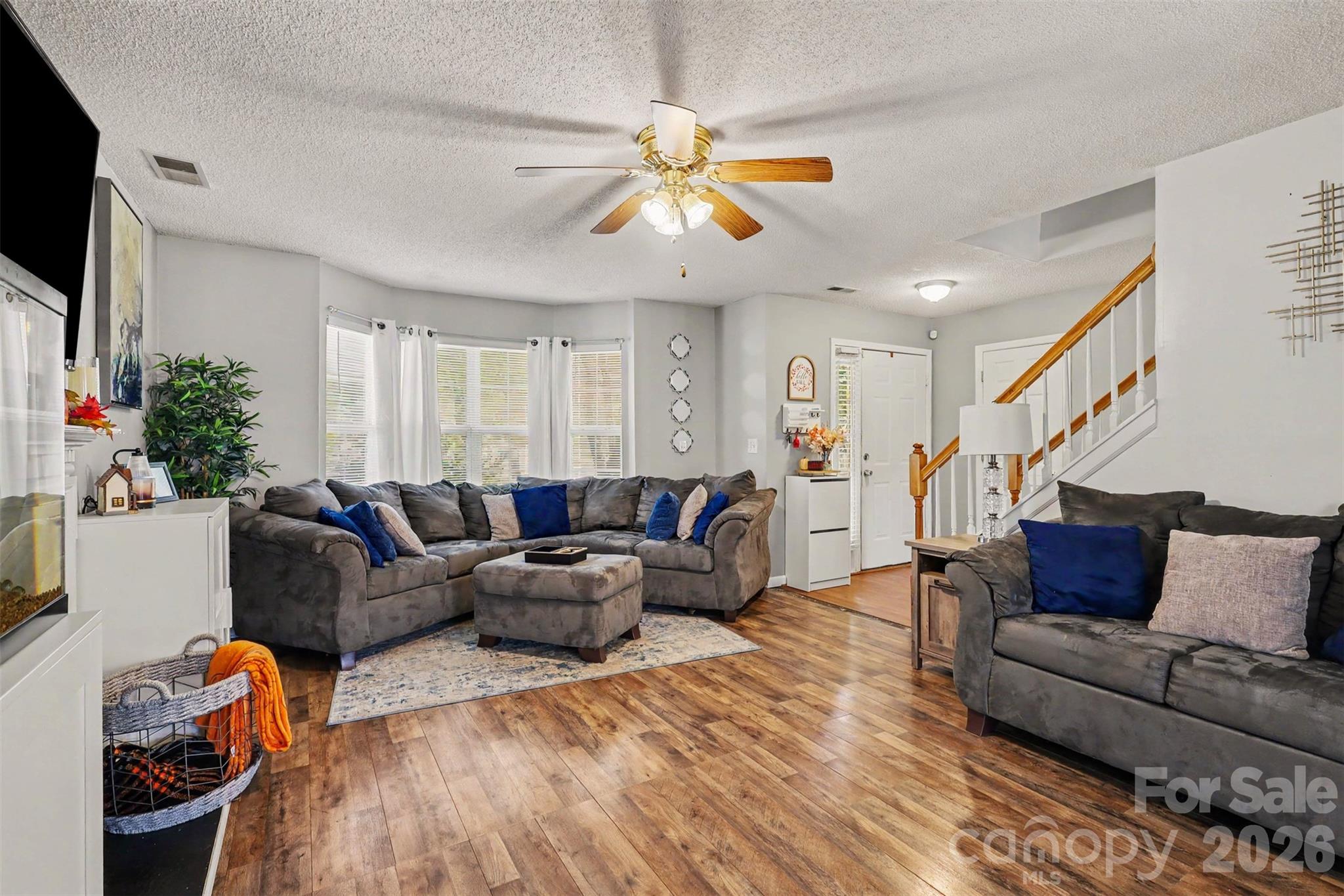 501 Long Creek Parkway