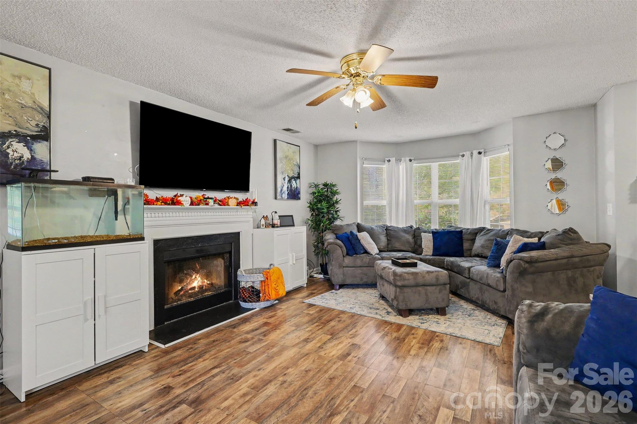 501 Long Creek Parkway