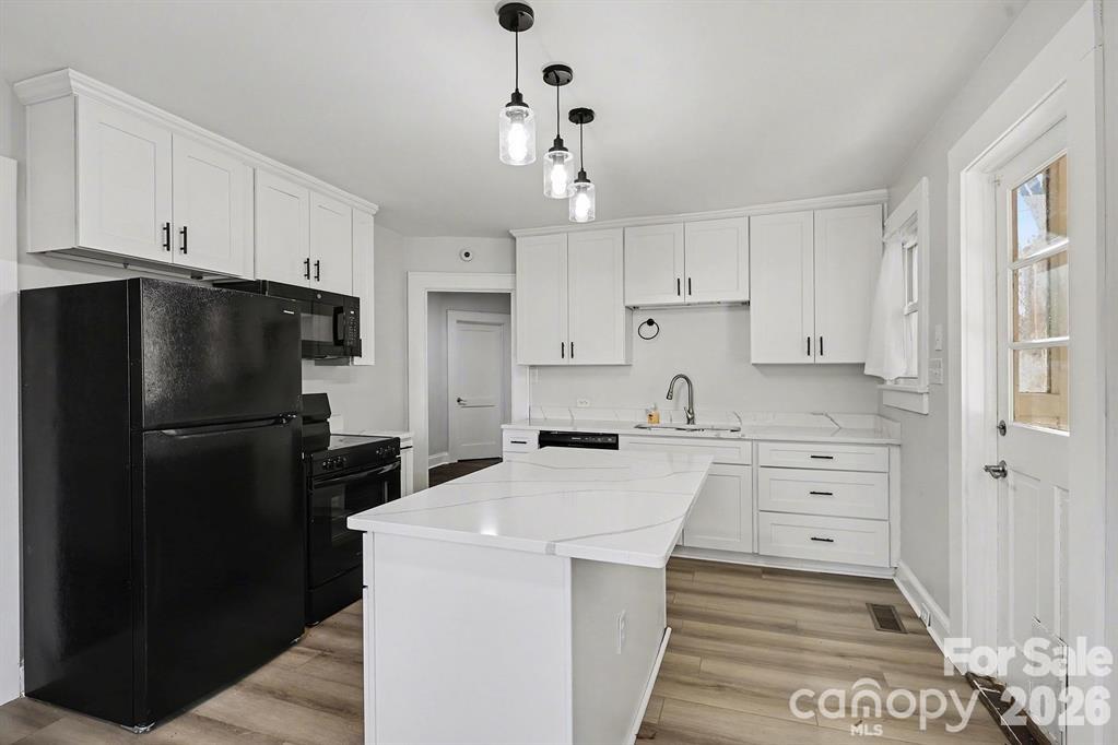 225 Valley View Place