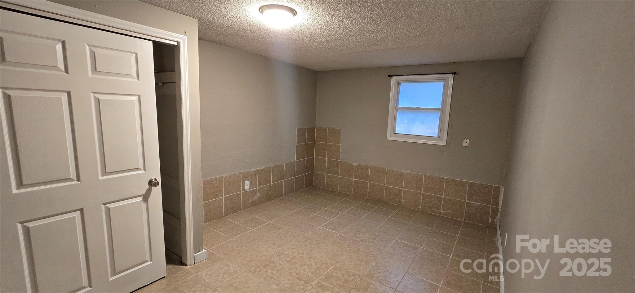 Arlington Heights - Residential Lease