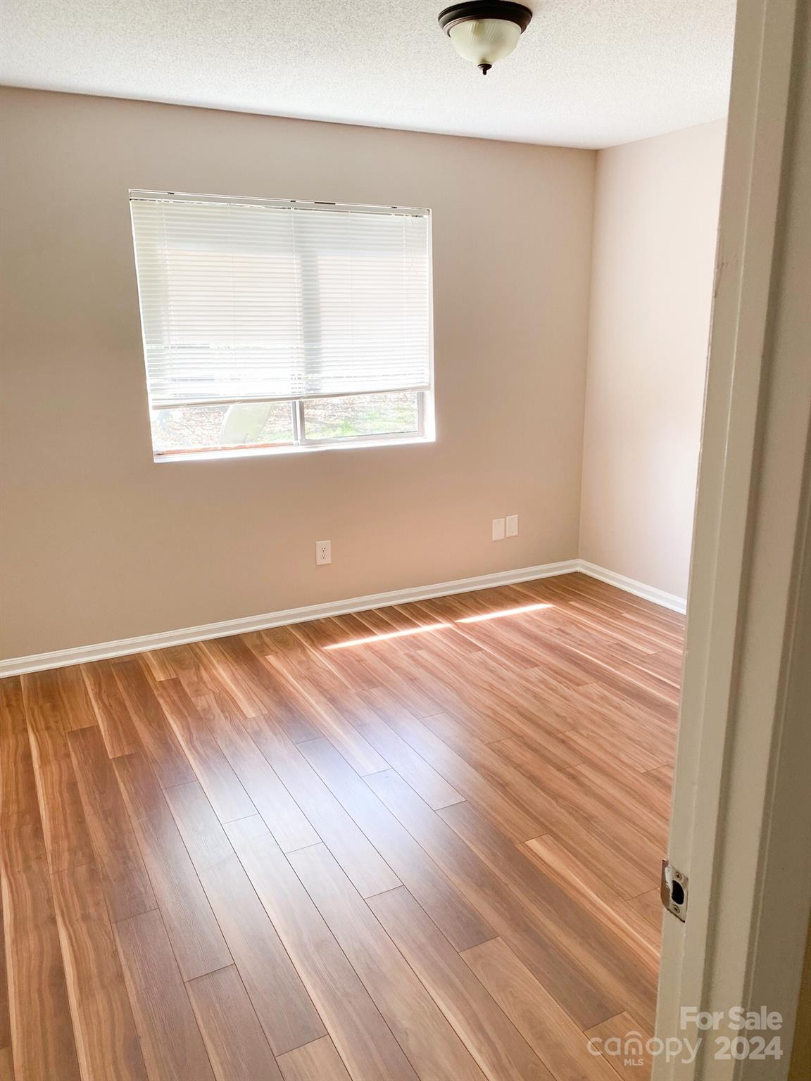 Riverview Villas - Residential