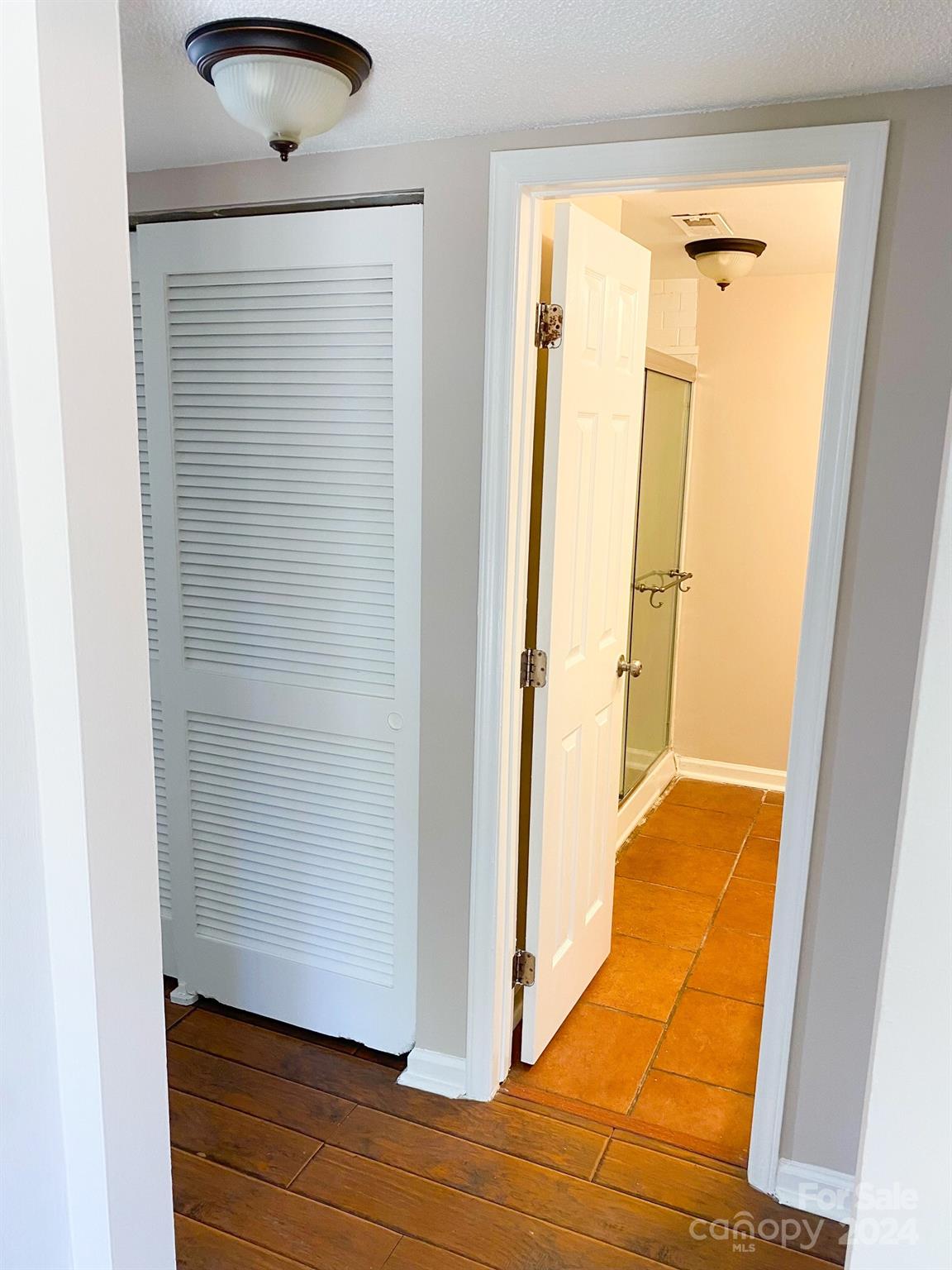 Riverview Villas - Residential