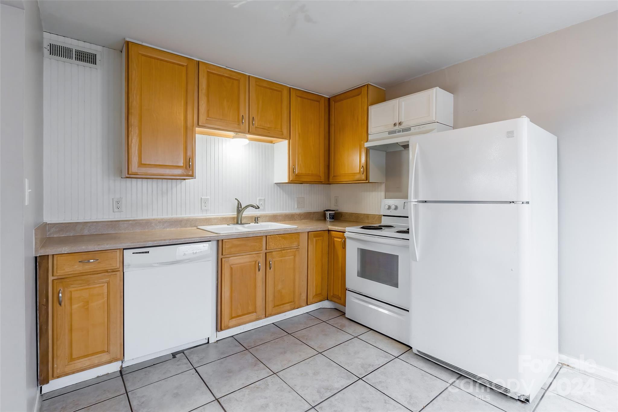 Riverview Villas - Residential