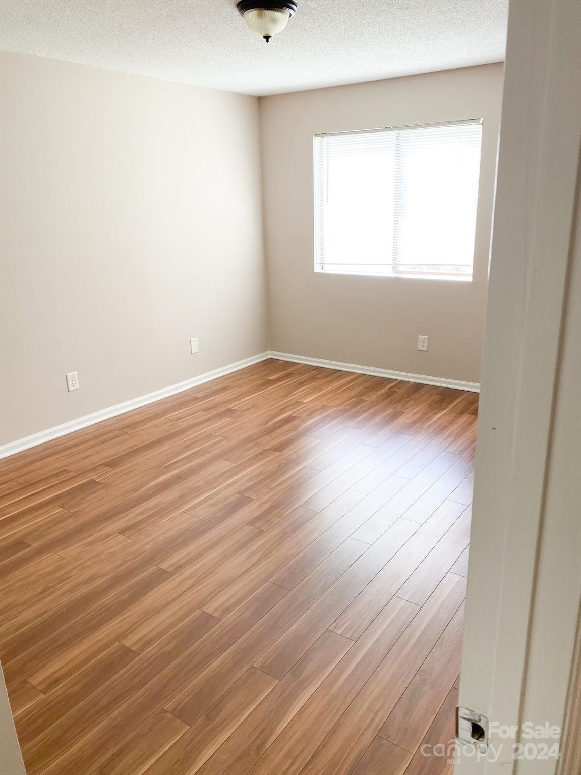 Riverview Villas - Residential