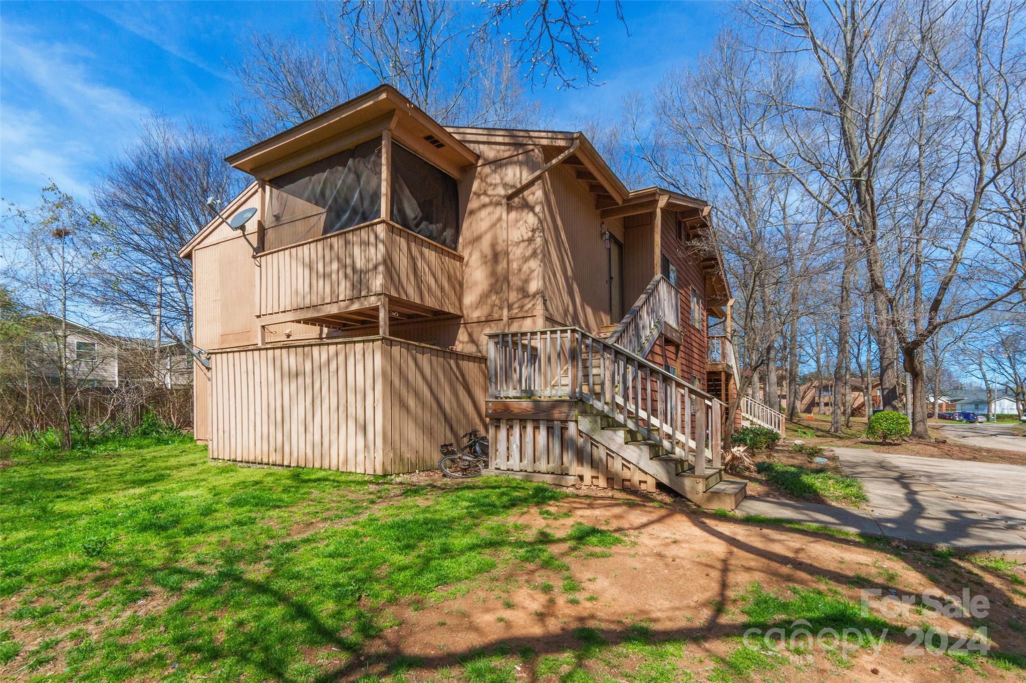 Riverview Villas - Residential