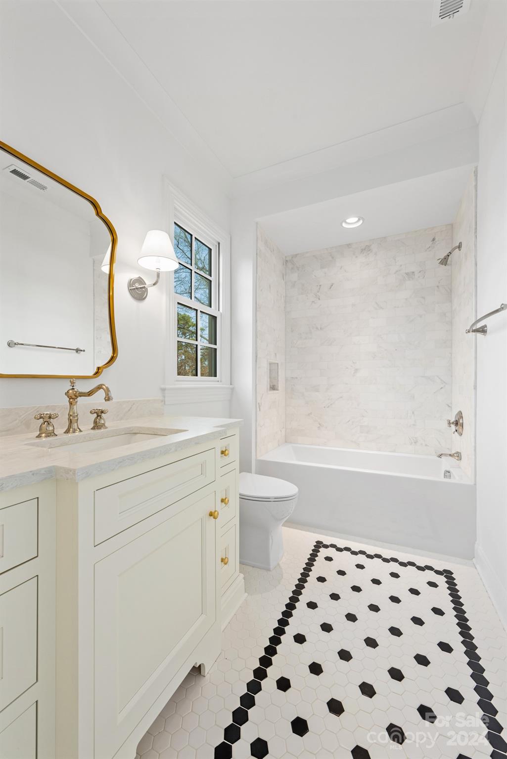 Barclay Downs - Residential