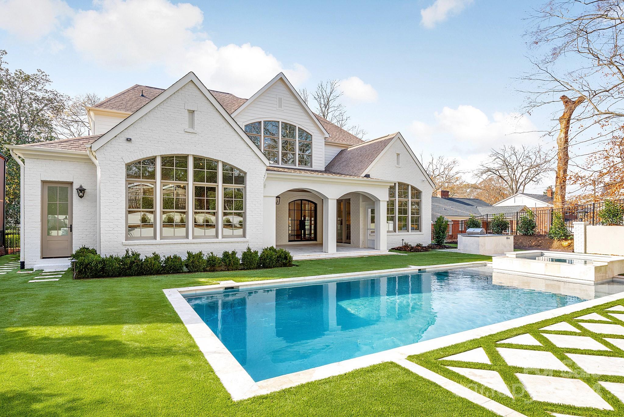 Barclay Downs - Residential