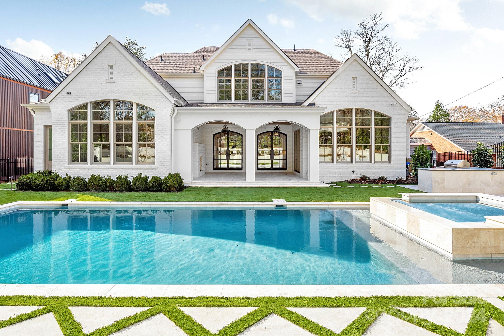 Barclay Downs - Residential