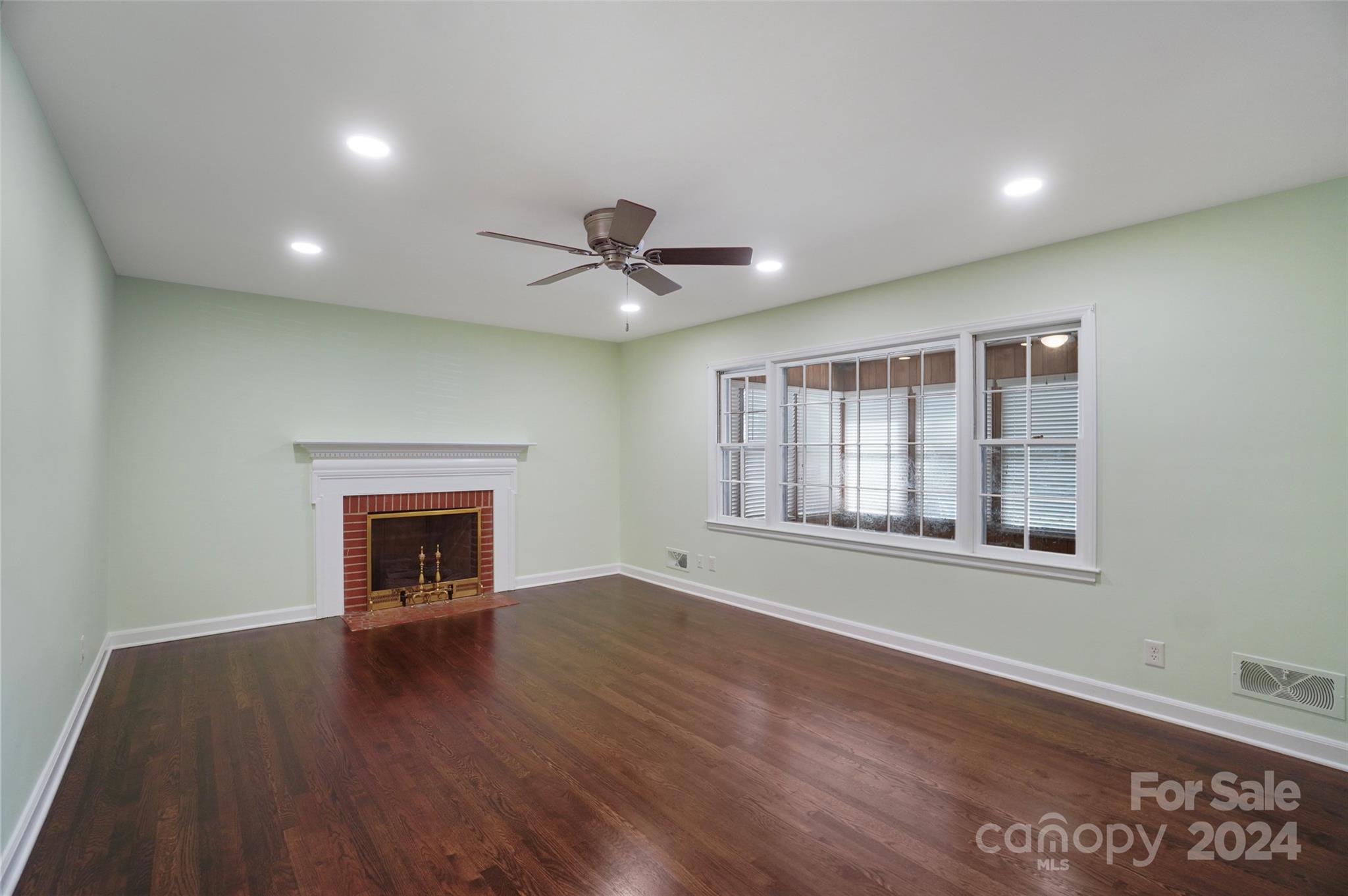 Oak Grove - Residential