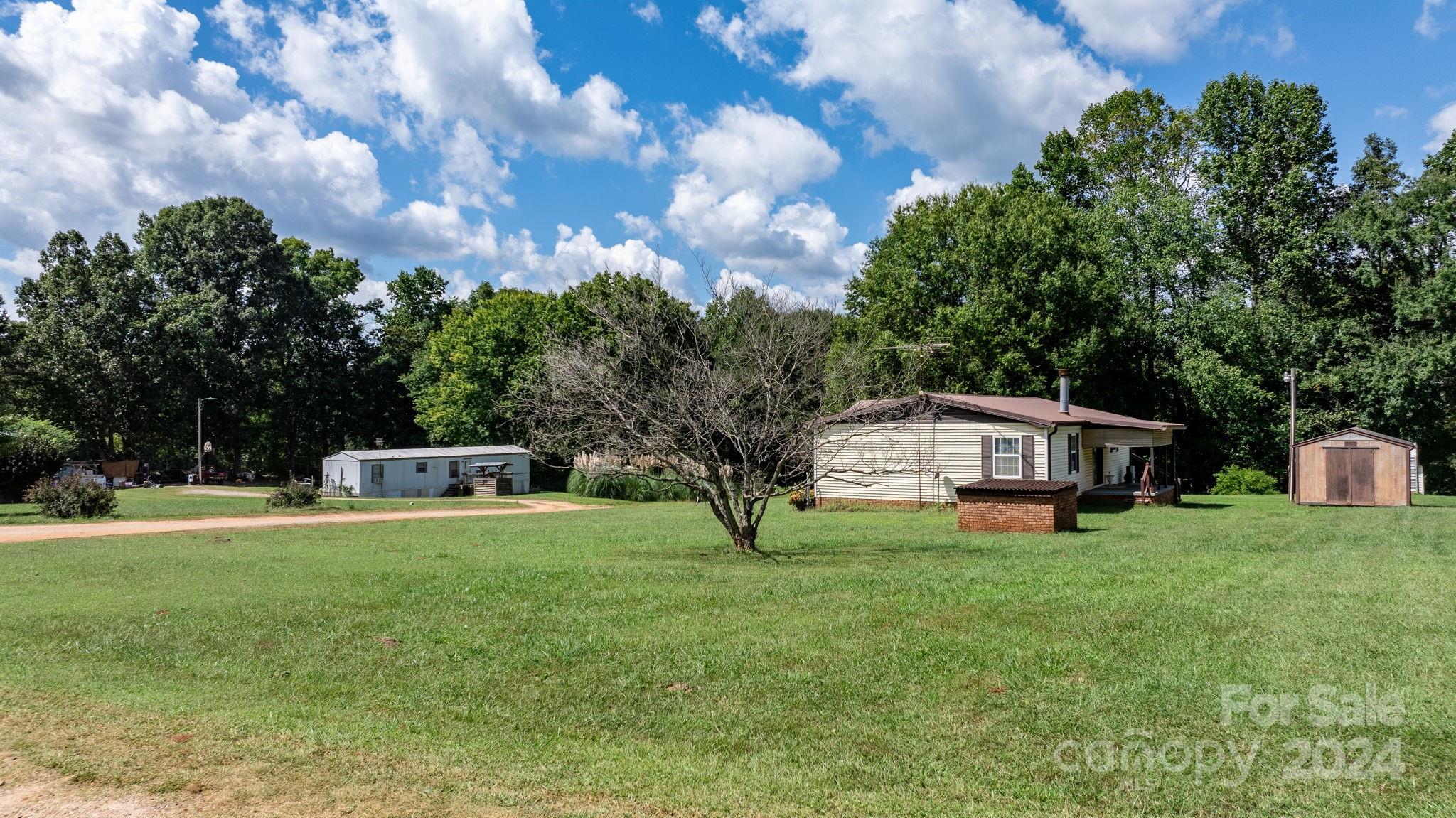 TRAIL WINDS - Residential