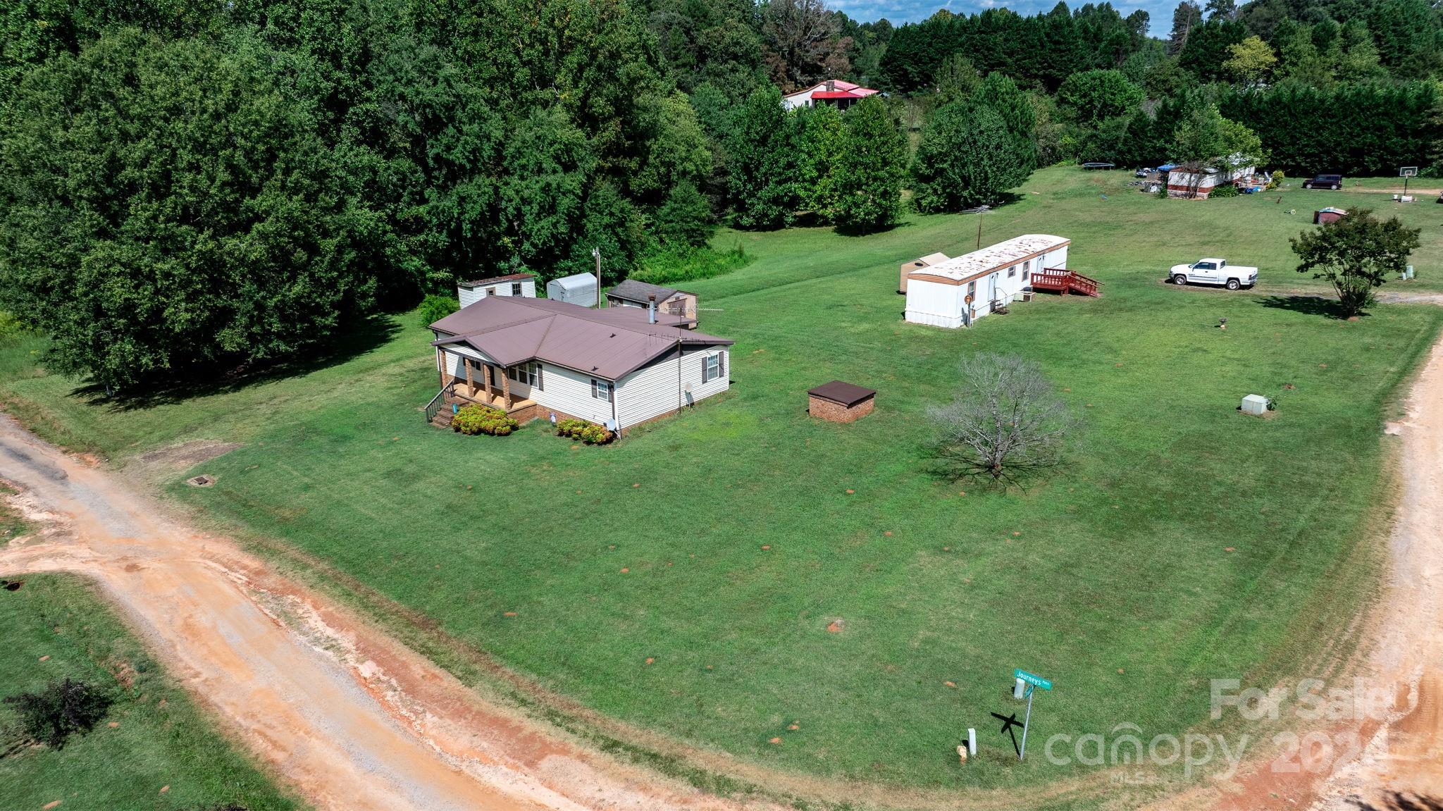 TRAIL WINDS - Residential