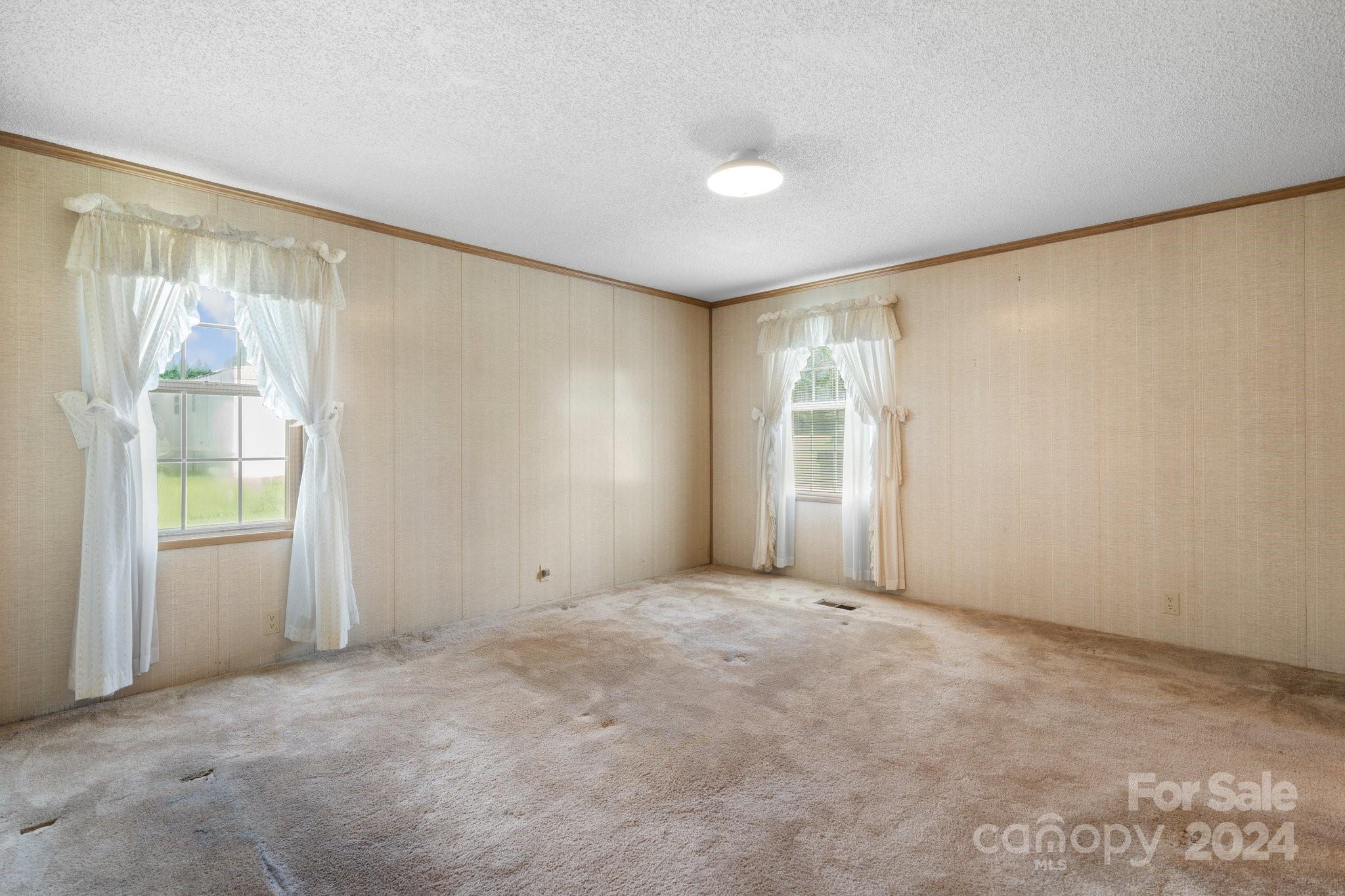 TRAIL WINDS - Residential
