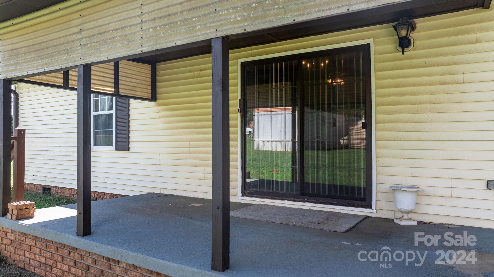 TRAIL WINDS - Residential