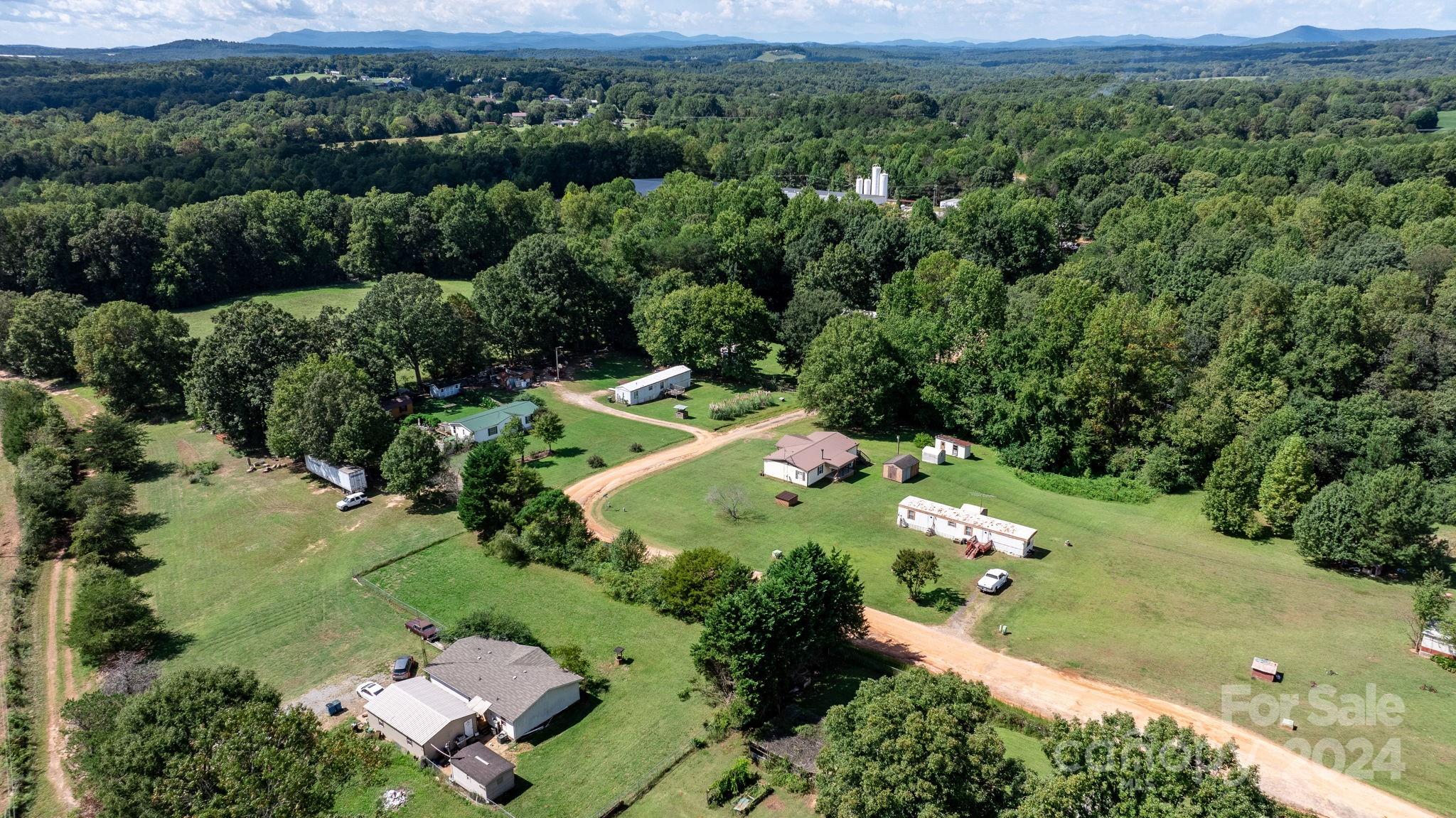 TRAIL WINDS - Residential