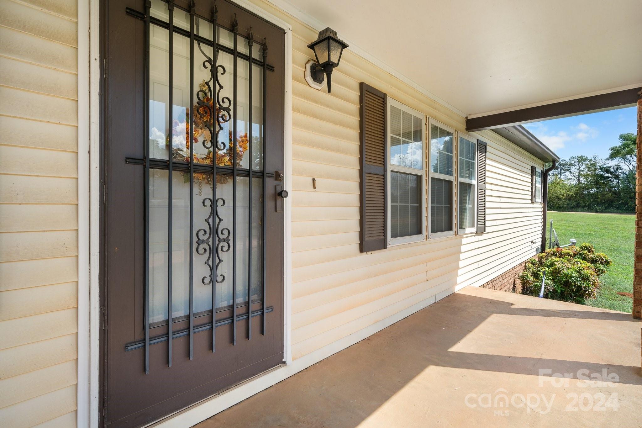 TRAIL WINDS - Residential