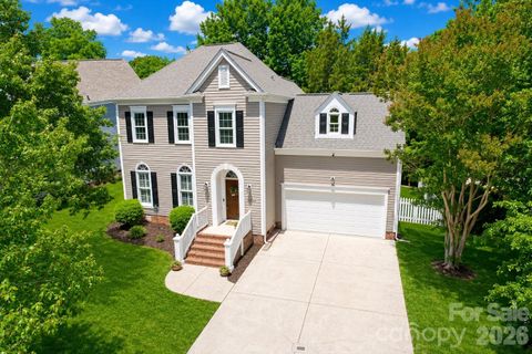 2806 Saintfield Place Charlotte NC 28270
