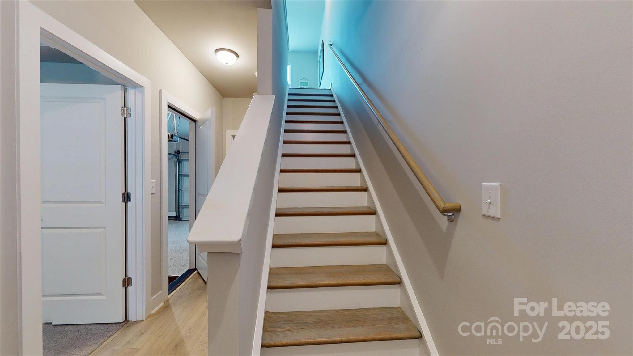 Central Avenue - Residential Lease