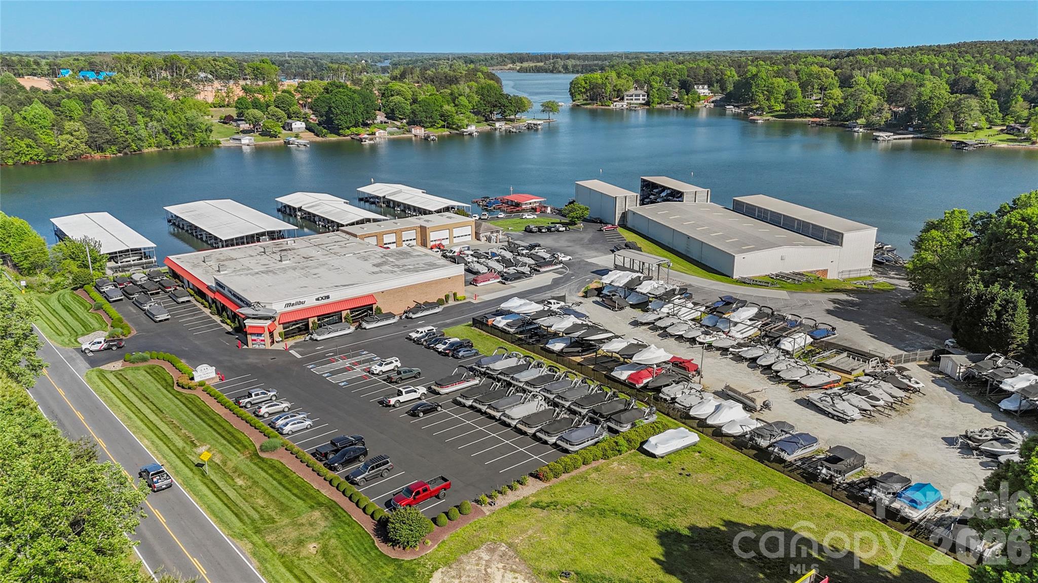 The Retreat at Laurelbrook - Residential