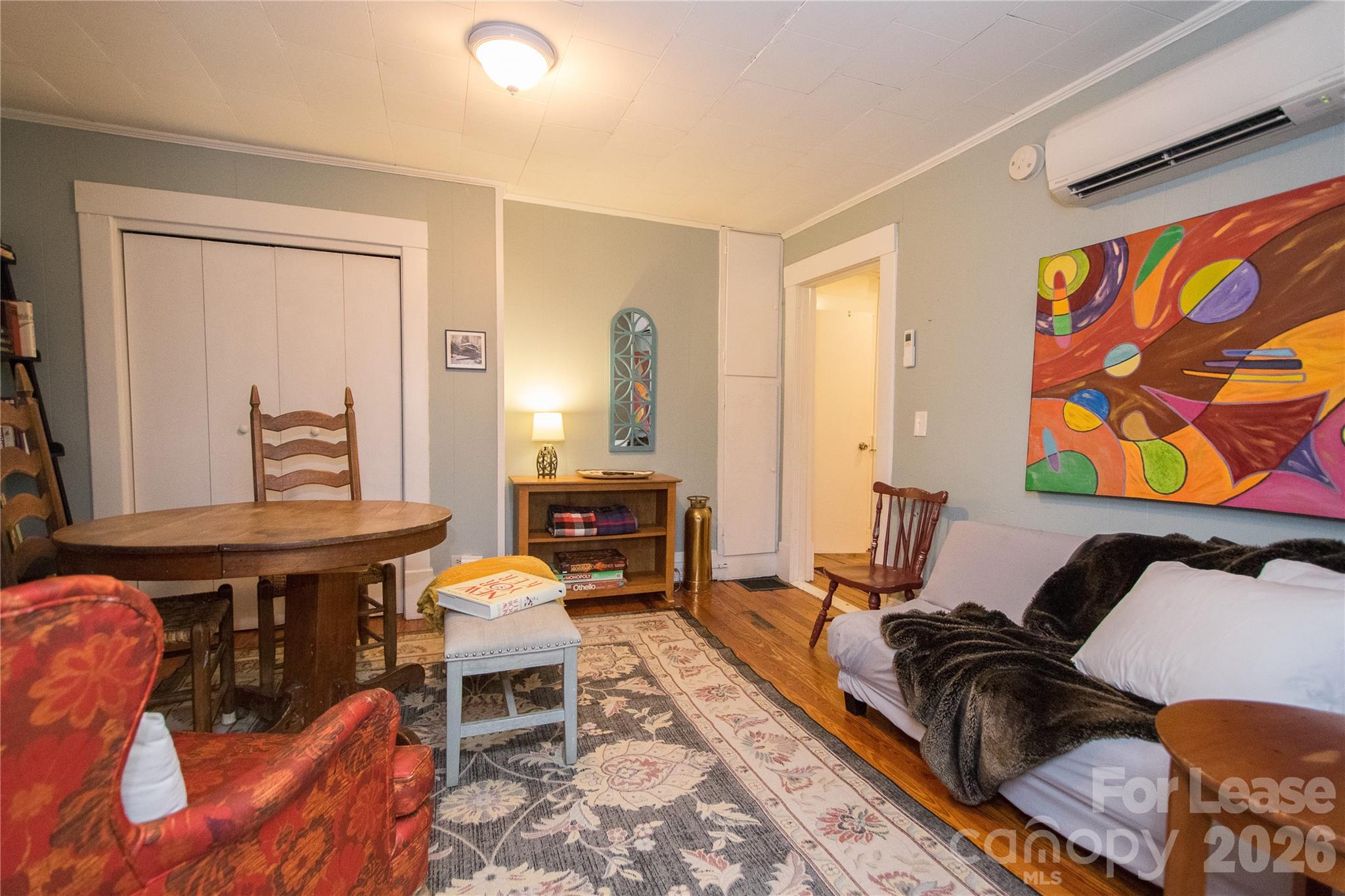 109 Pearson Drive UPSTAIRS