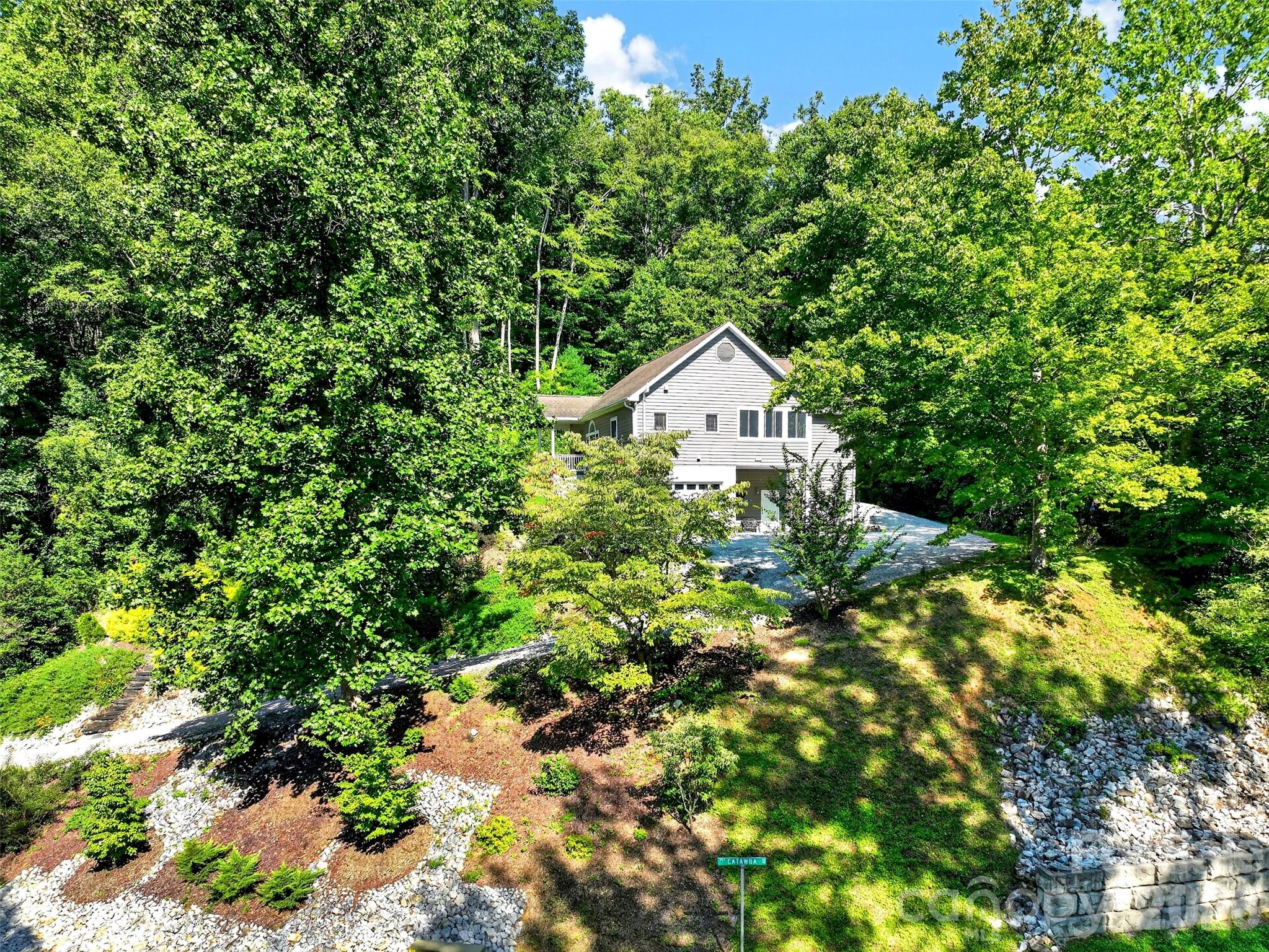 767 Hunnicut Mountain Road