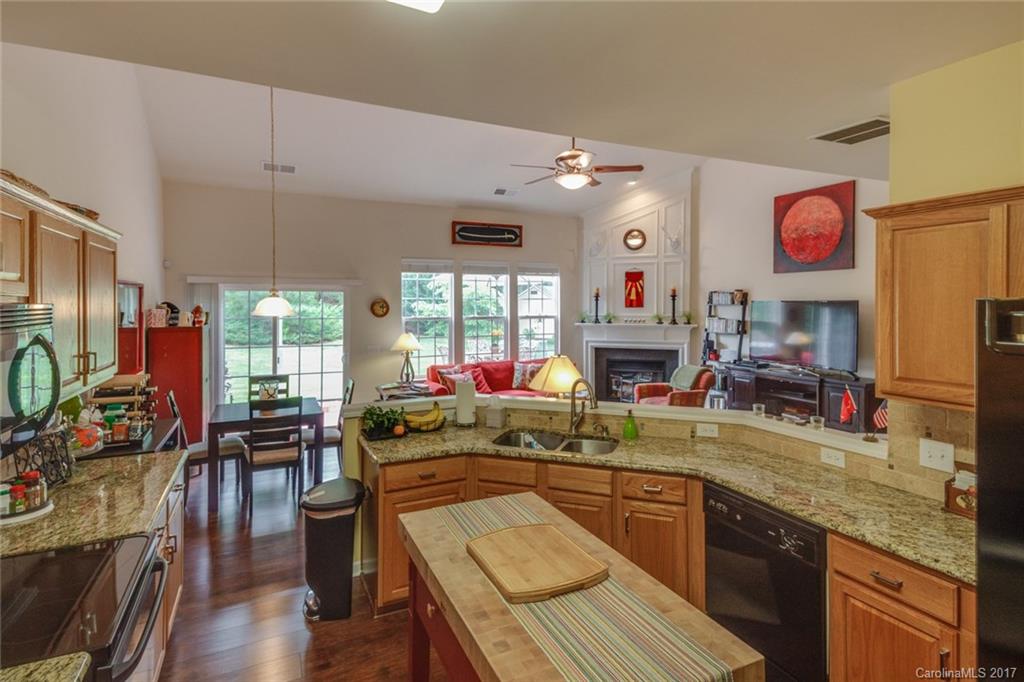 Victoria Bay - Residential