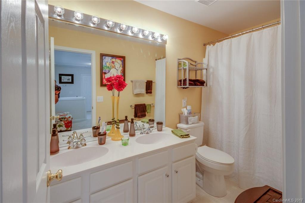 Victoria Bay - Residential