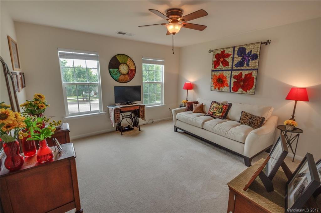 Victoria Bay - Residential