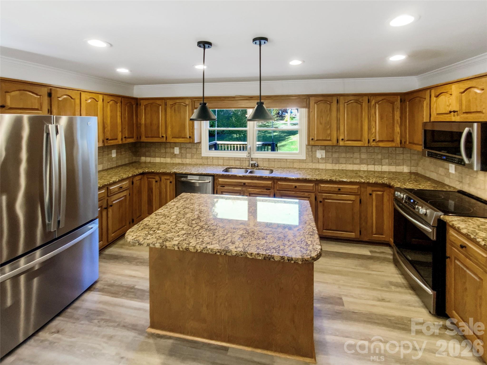 561 Briarwood Lane