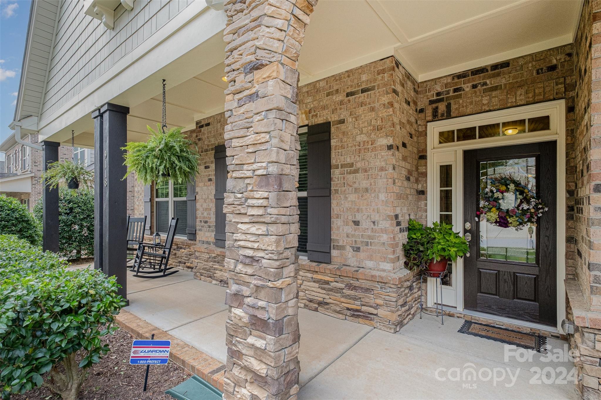 Barber Rock - Residential