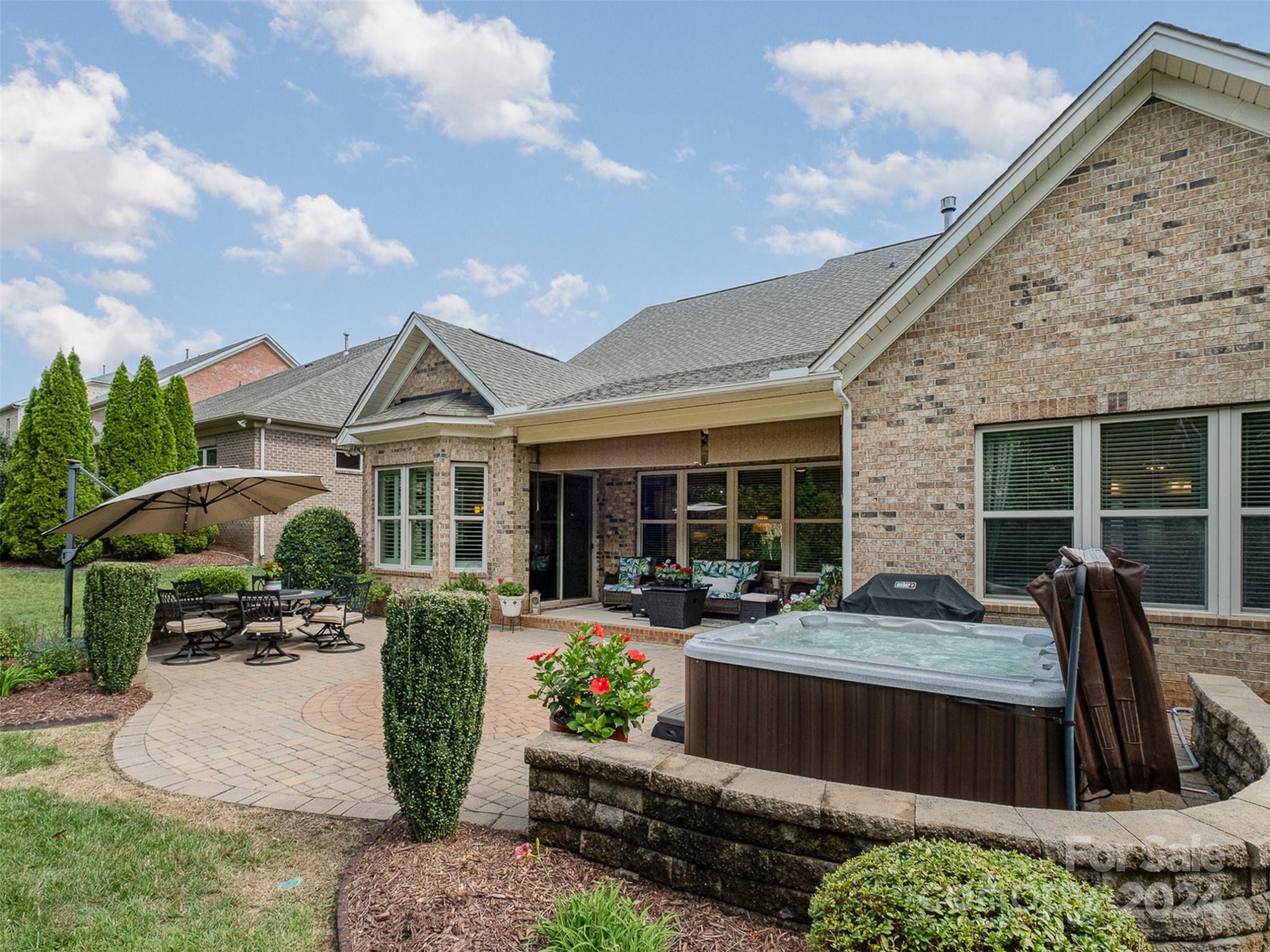 Barber Rock - Residential