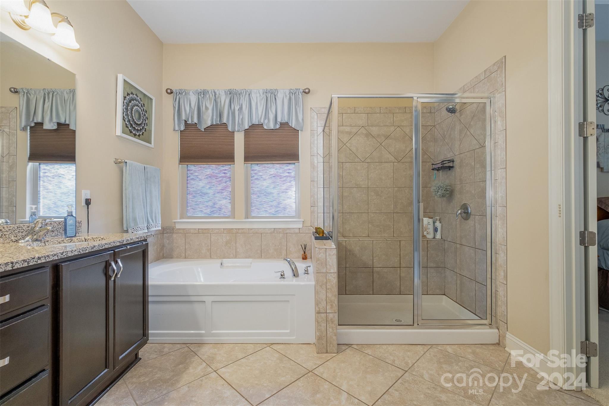 Barber Rock - Residential