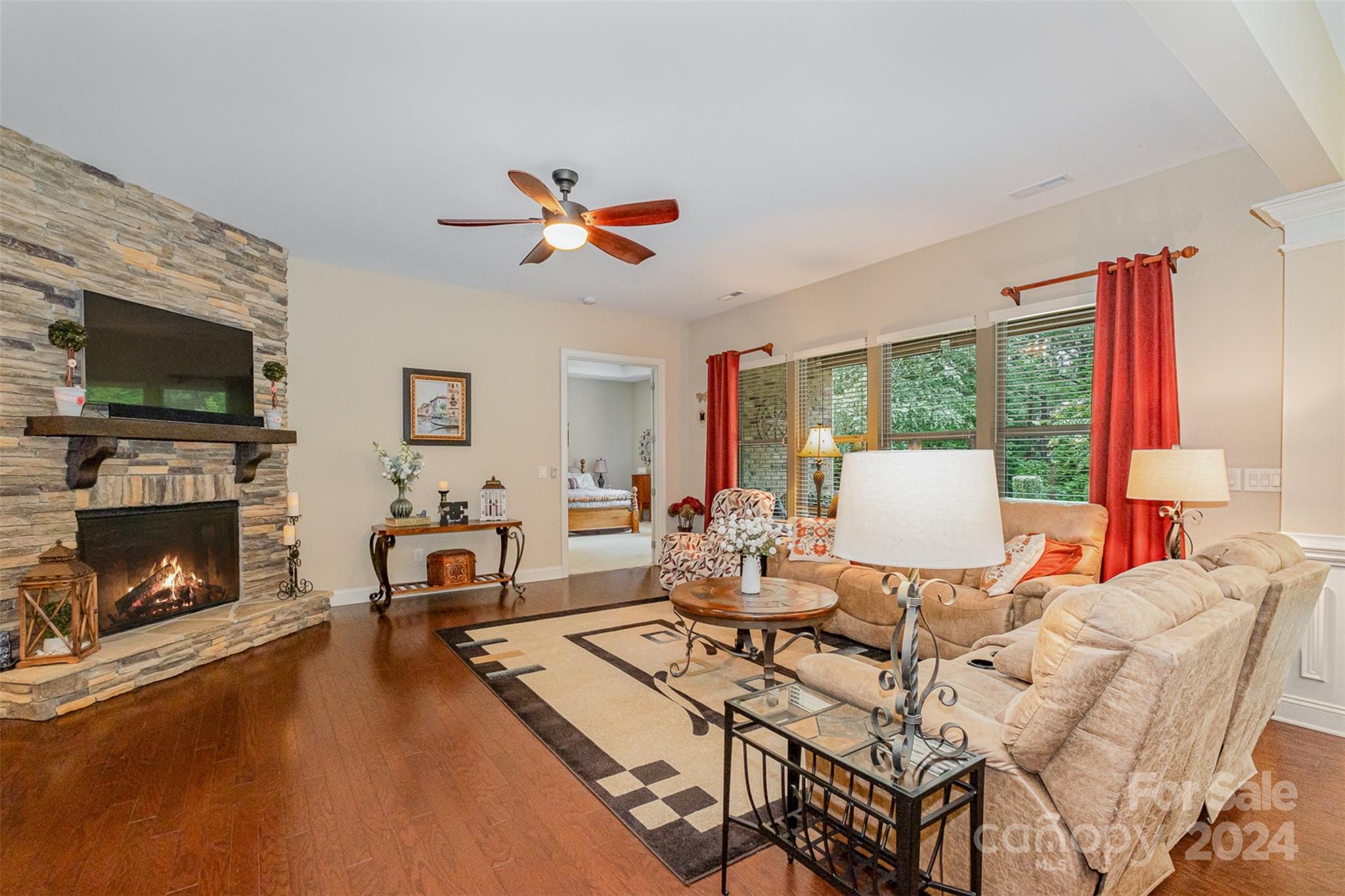 Barber Rock - Residential