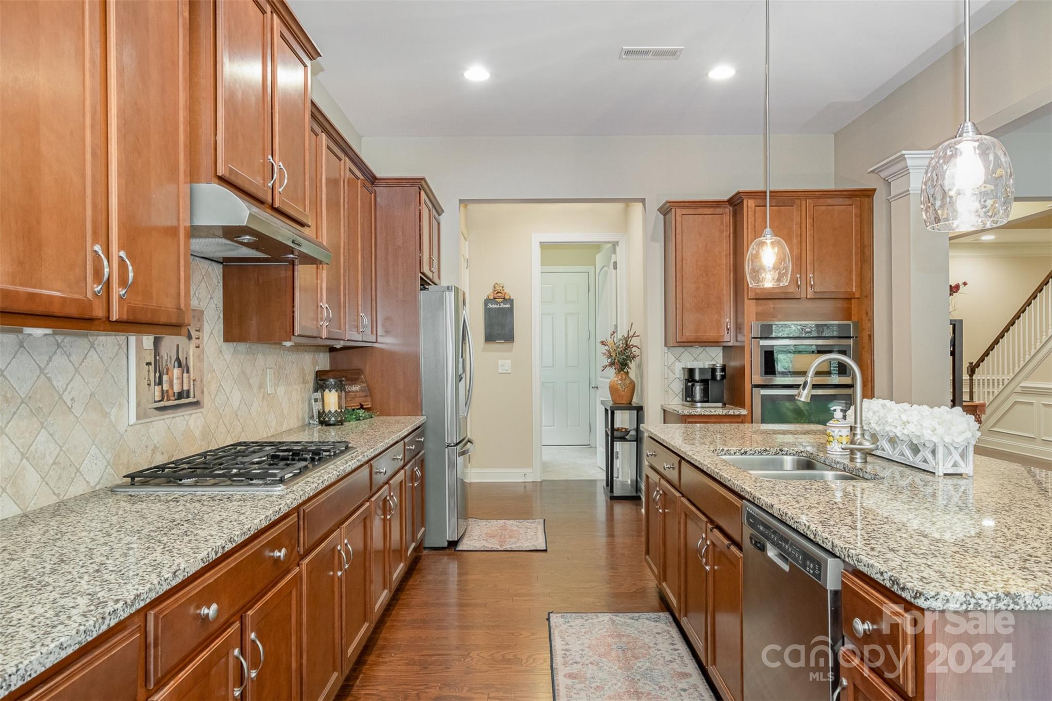 Barber Rock - Residential