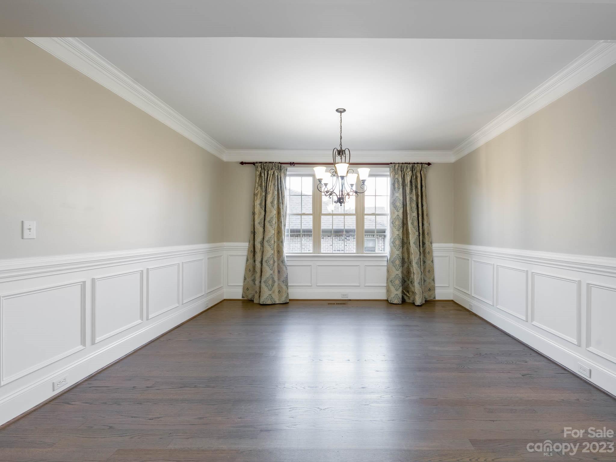 Treetops At Cowans Ford - Residential