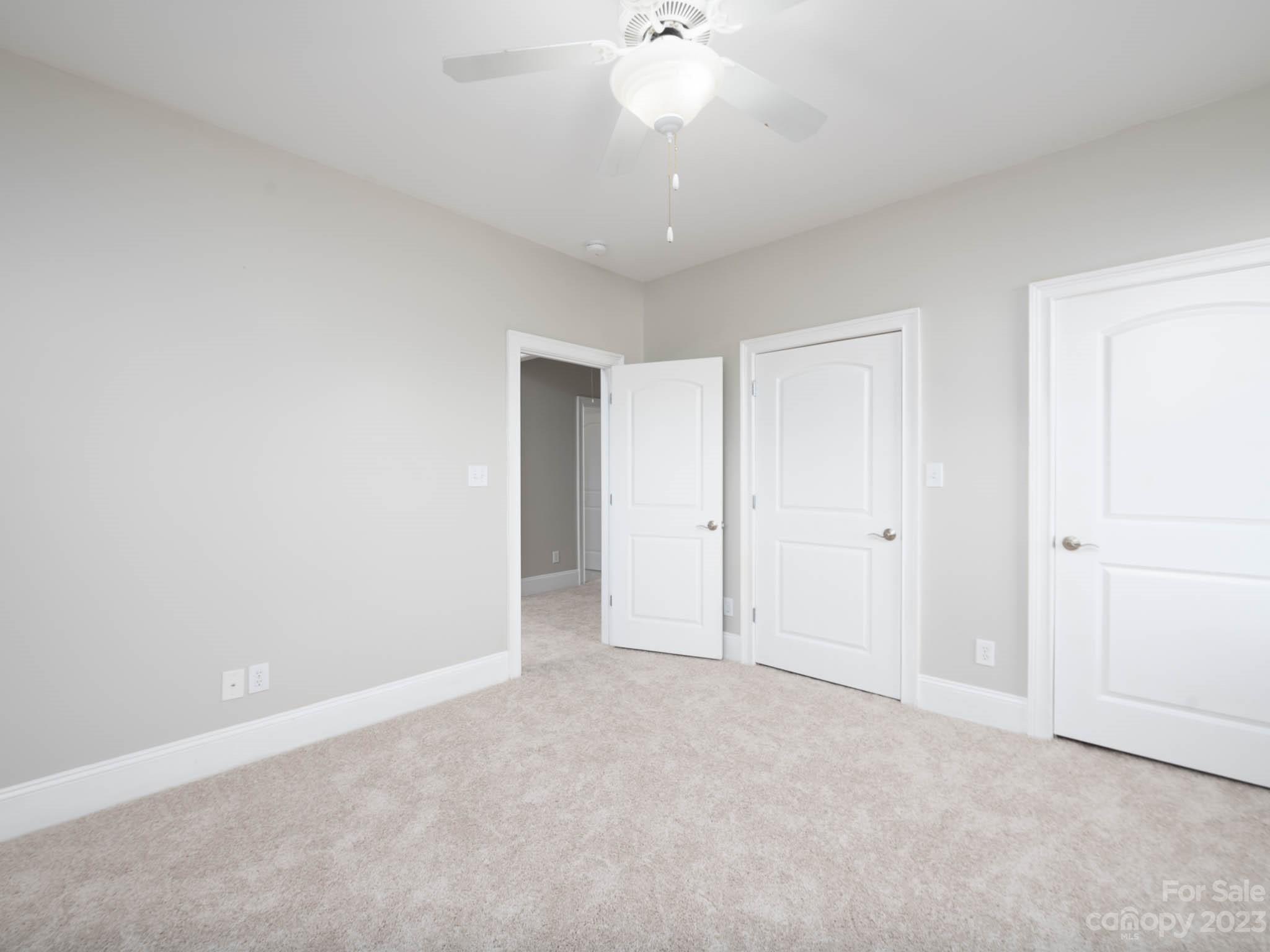 Treetops At Cowans Ford - Residential