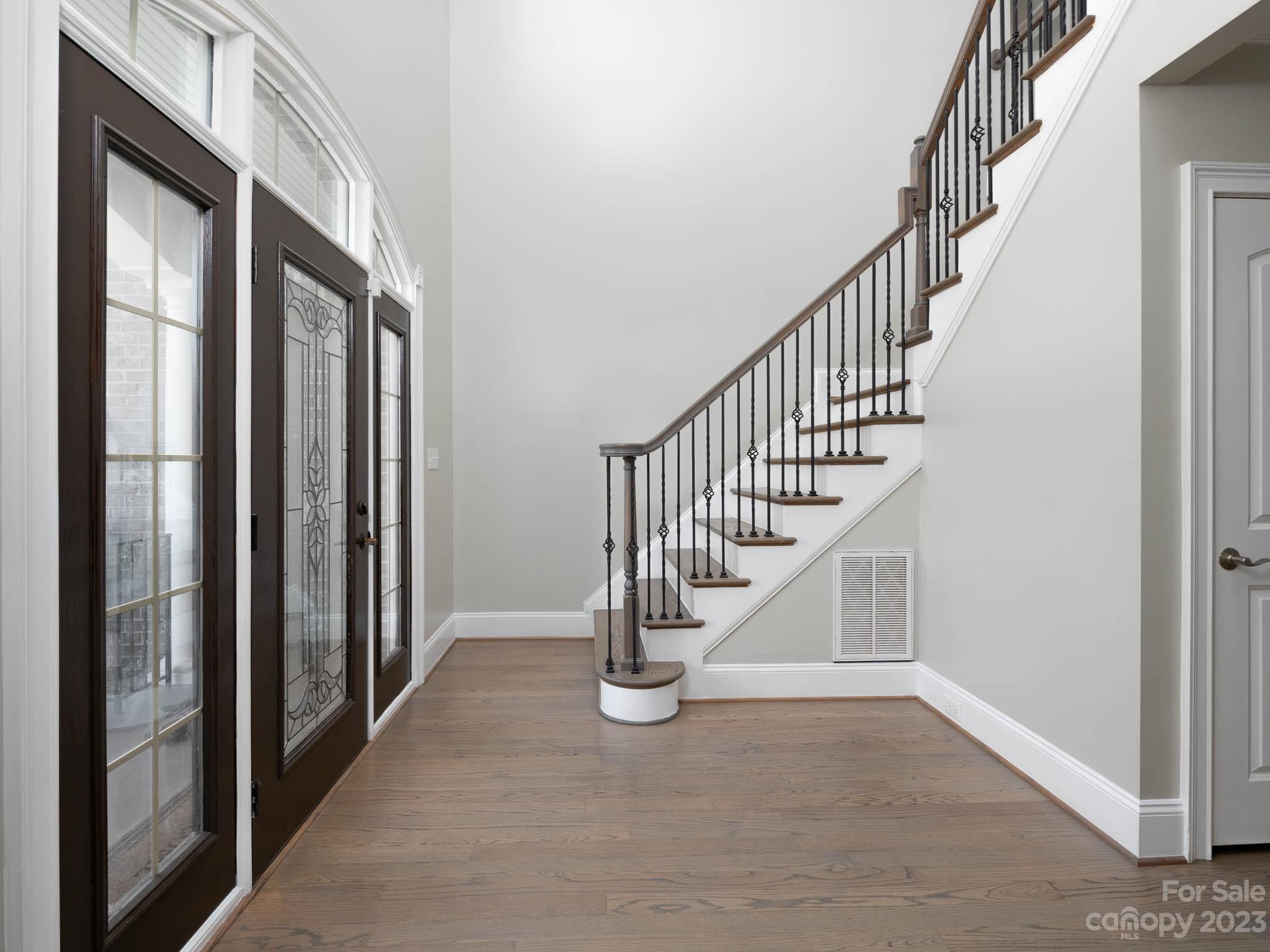 Treetops At Cowans Ford - Residential