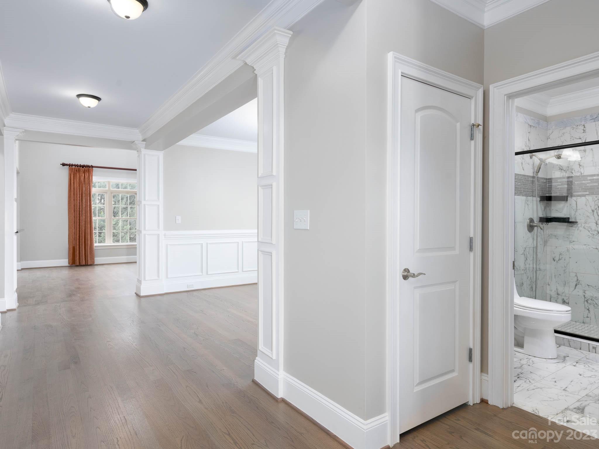 Treetops At Cowans Ford - Residential