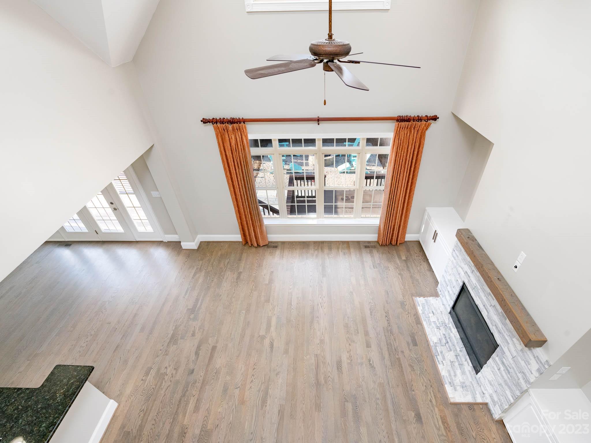 Treetops At Cowans Ford - Residential